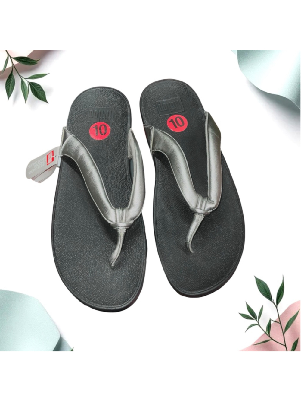 NWT FitFlop Swirl Pewter Metallic Microwobbleboard Flip Flop Sandals Women 10